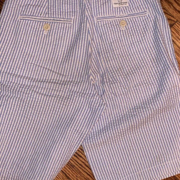 Vineyard vines boys shorts - Picture 4 of 4